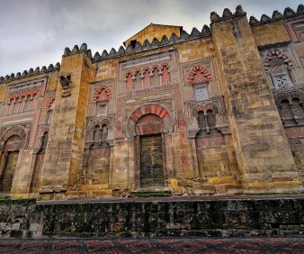 Architecture tours to Spain